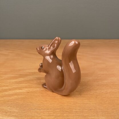 Bing & Grøndahl ‘Egern med kogle’ - Image 3