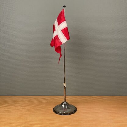 Bordflag i sølvplet - Dannebrog