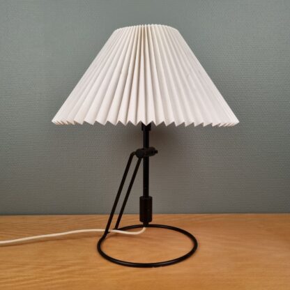 Le Klint bord og væglampe model 305 - sort