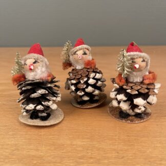 3 gamle koglenisser 6 cm