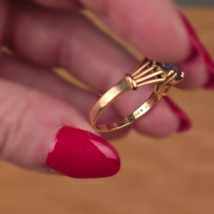Guldring med lyseblå sten 14K / 585 - Image 5