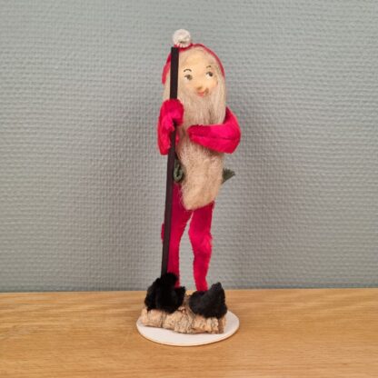 Gammel piberenser nisse i flot stand - 23cm