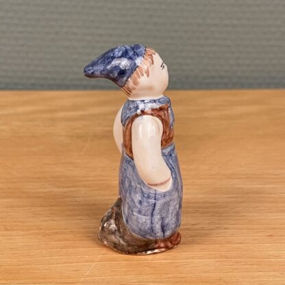 L. Hjorth egnsfigur -  dreng 8cm - Image 2