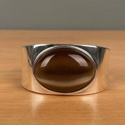 Smuk bijouteri armring / armbånd med stor gyldenbrun sten - Image 2