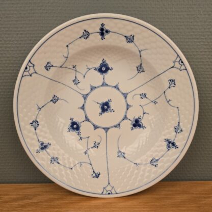 Bing & Grøndahl Musselmalet dyb middags tallerken 24,5cm. Nr. 1008