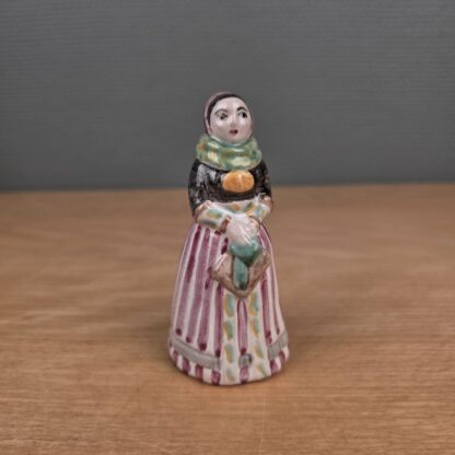 L. Hjorth egnsfigur - kvinde 9,5cm