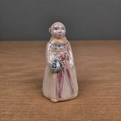L. Hjorth egnsfigur - kvinde 8cm