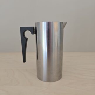 Stelon Cylinder line Arne Jacobsen mælkekande