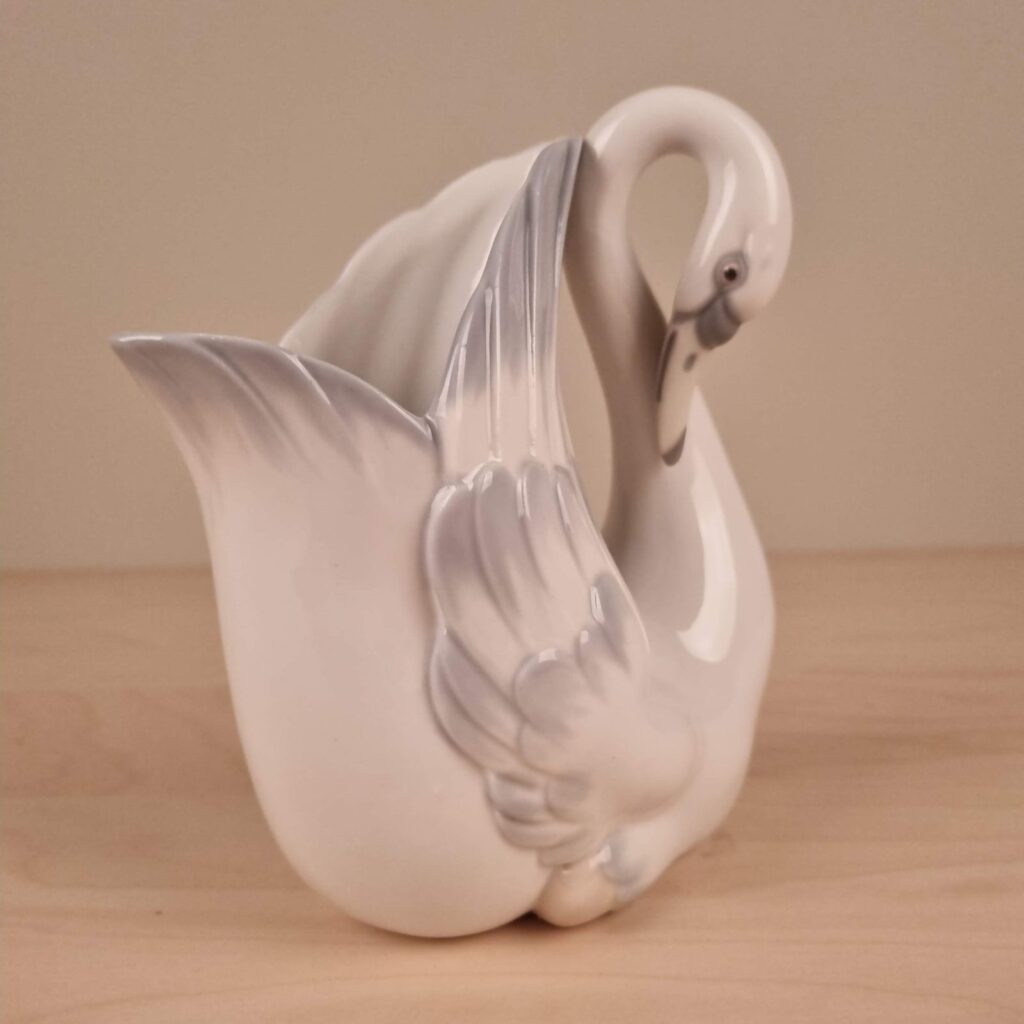 Zaphir (Lladro) figur / vase - Svane - stor model, 18cm