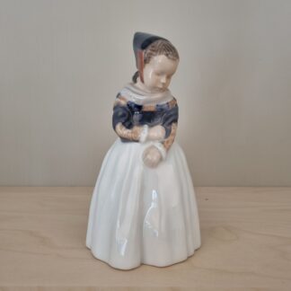 Royal Copenhagen amagerpige nr. 1251 - 1. sortering