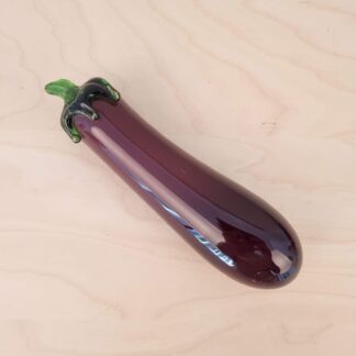 Glaskunst - Aubergine i glas - 18cm