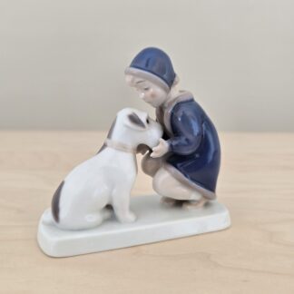 Bing & Grøndahl Pige med hund nr. 2163 2. sort.