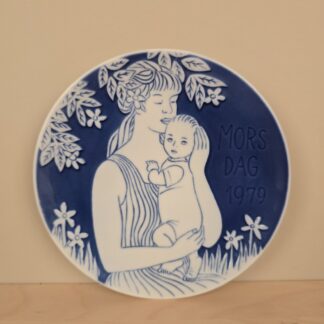Royal Copenhagen Mors dag platte 1979