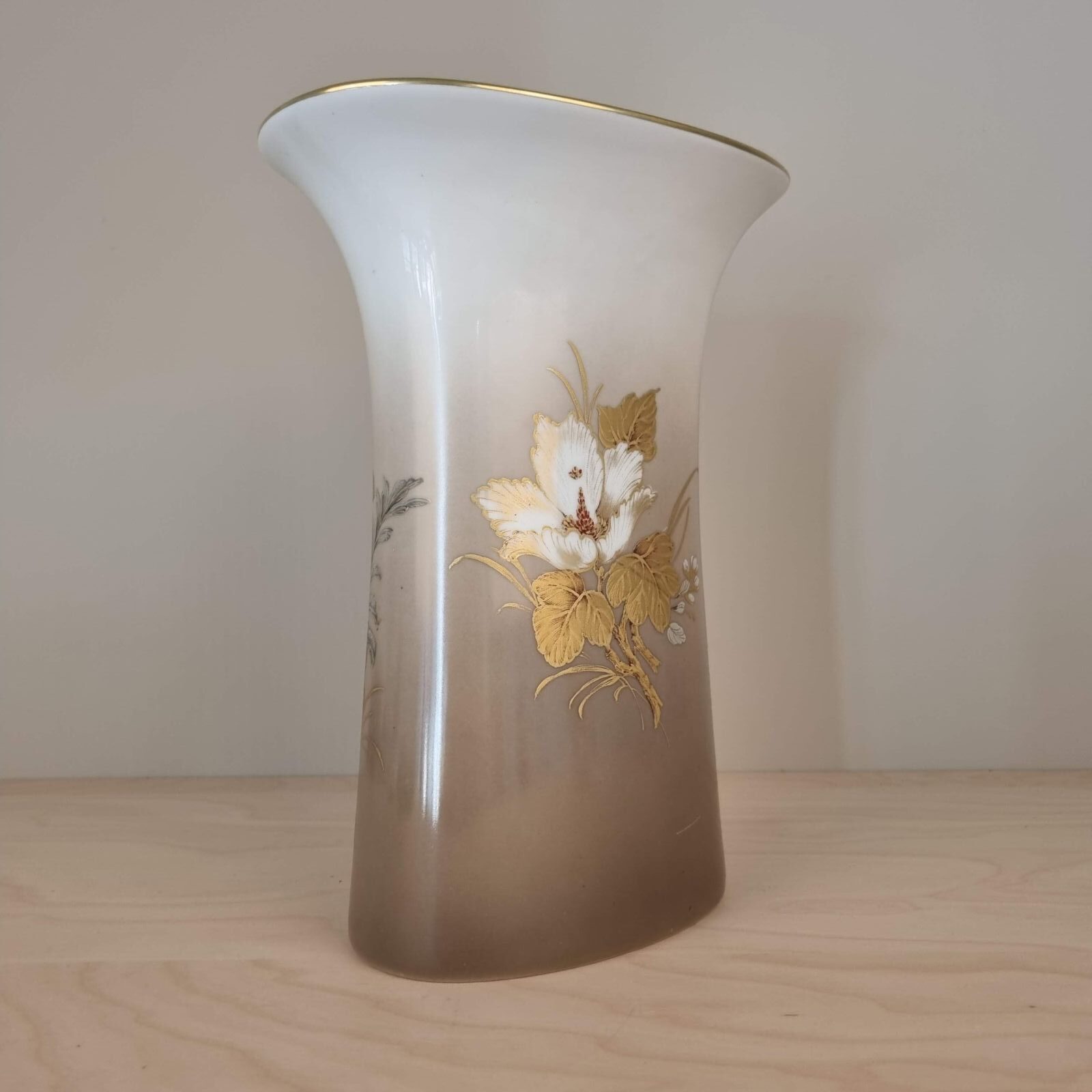 A. K. Kaiser - Vase med blomstermotiv - design Karin Nossek - Billede 2