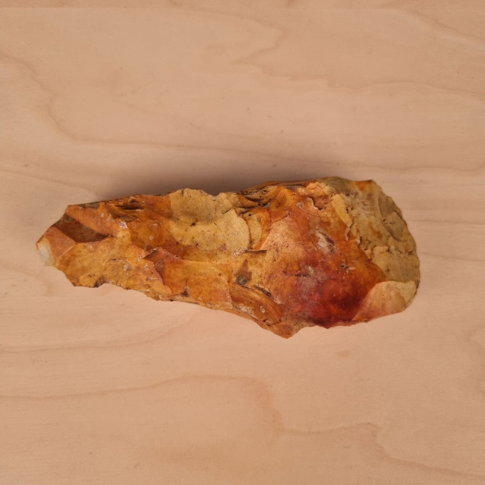 Lille stenøkse i rød flint - dansk stenalder - 13cm - Billede 2