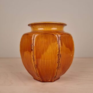 Smuk Kähler vase i orange glasur - 17cm (kantafslag)
