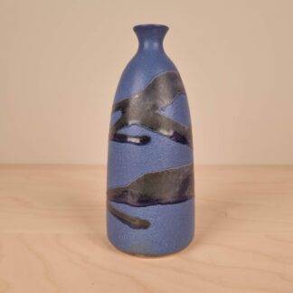 Vase i keramik med blå og sort glasering - ukendt kunstner