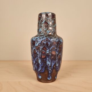 West Germany Steuler vase nummer 157/20 med fat lava glasur