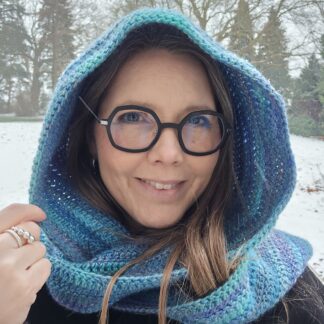 Hæklet Al'h'ette / hætte-tørklæde