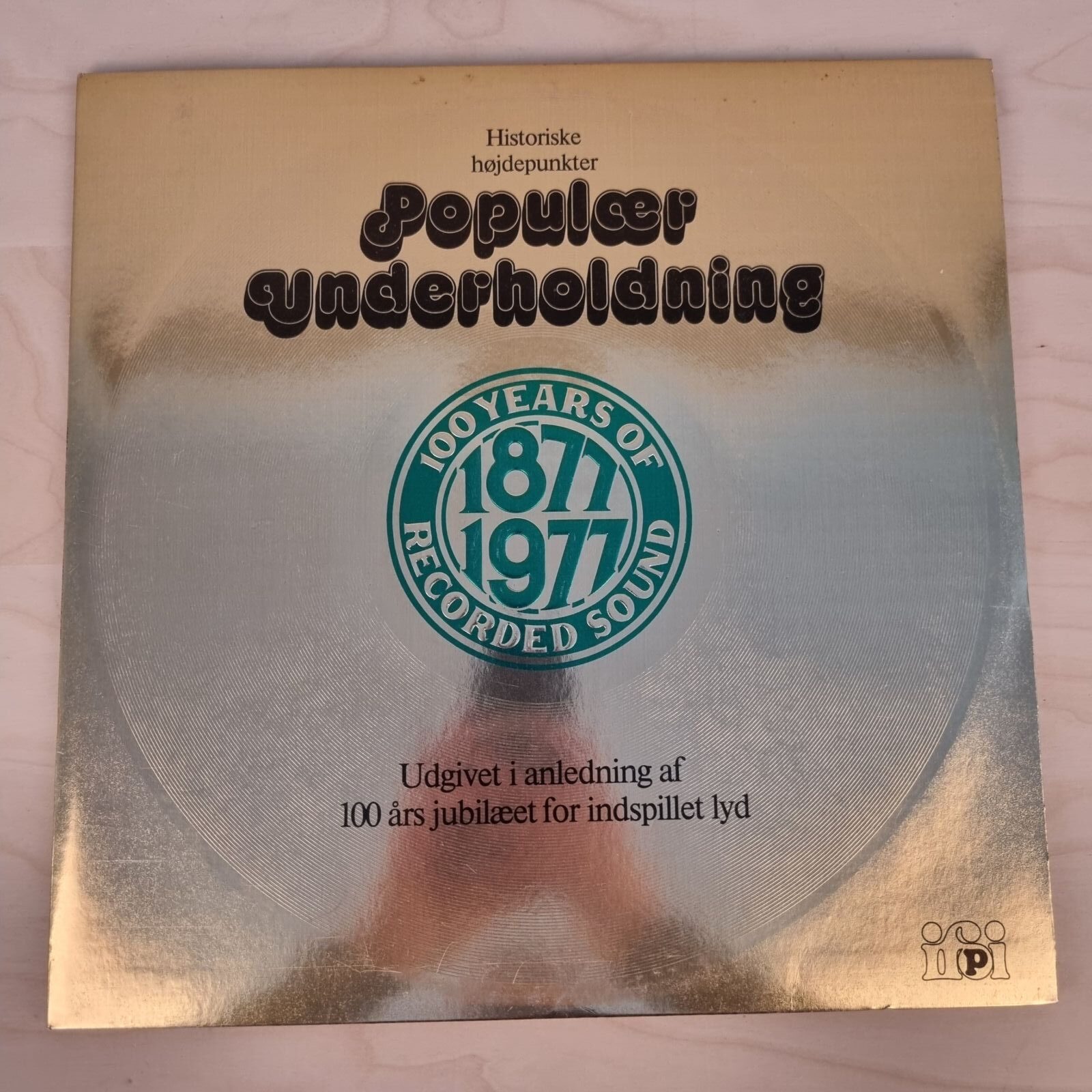 Diverse - 100 Years of Recorded Music 1877-1977 - vinyl fra 1977