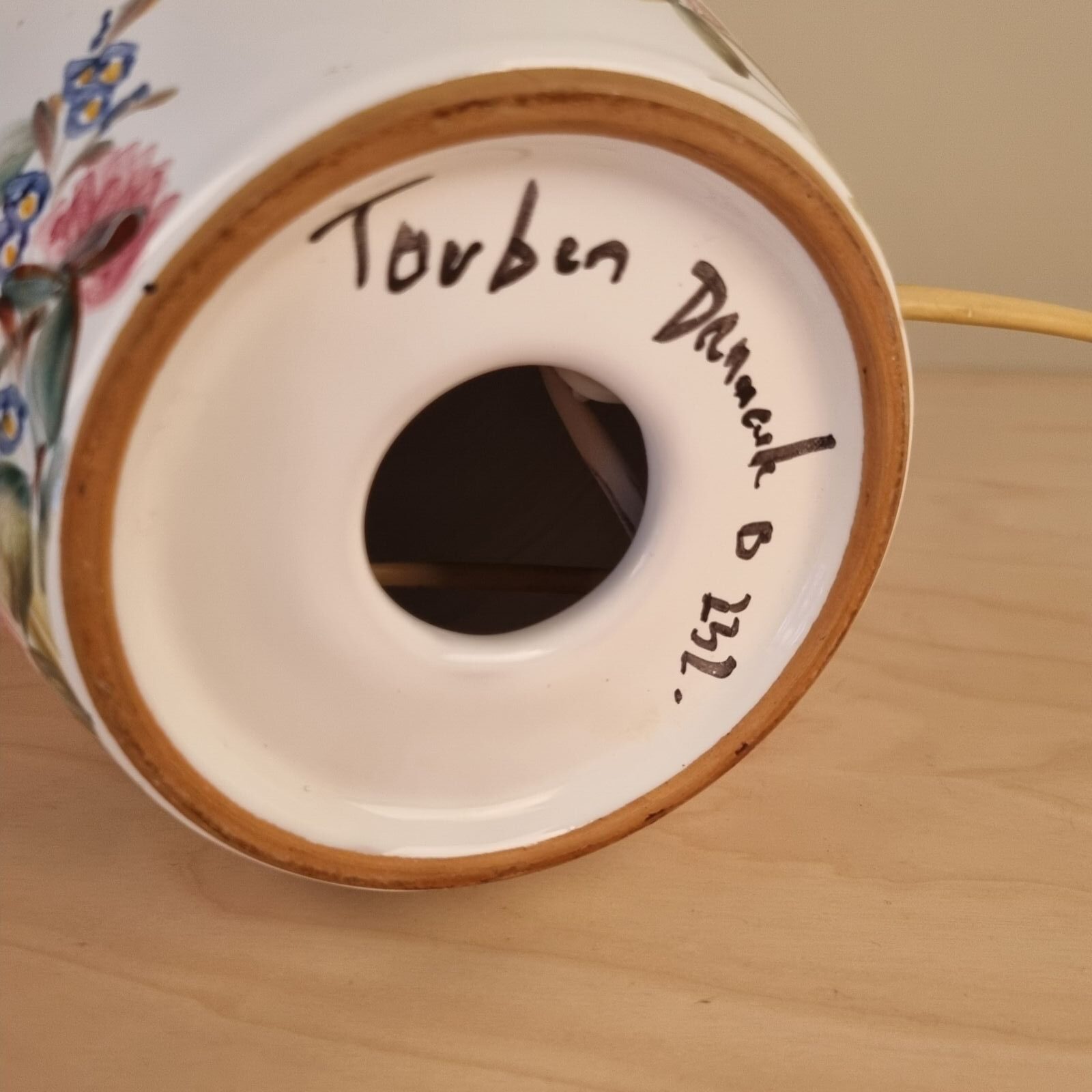 Torben Keramik - Stor bordlampe m. blomstermotiv - Billede 4
