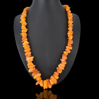 Poleret lys rav halskæde 32cm