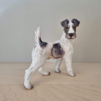 Dahl Jensen figur nr. 1001 - ruhåret foxterrier - 19cm