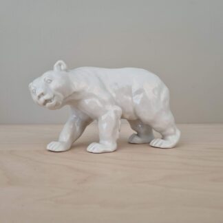 Gl. figur af gående bjørn fra Lyngby Porcelæn