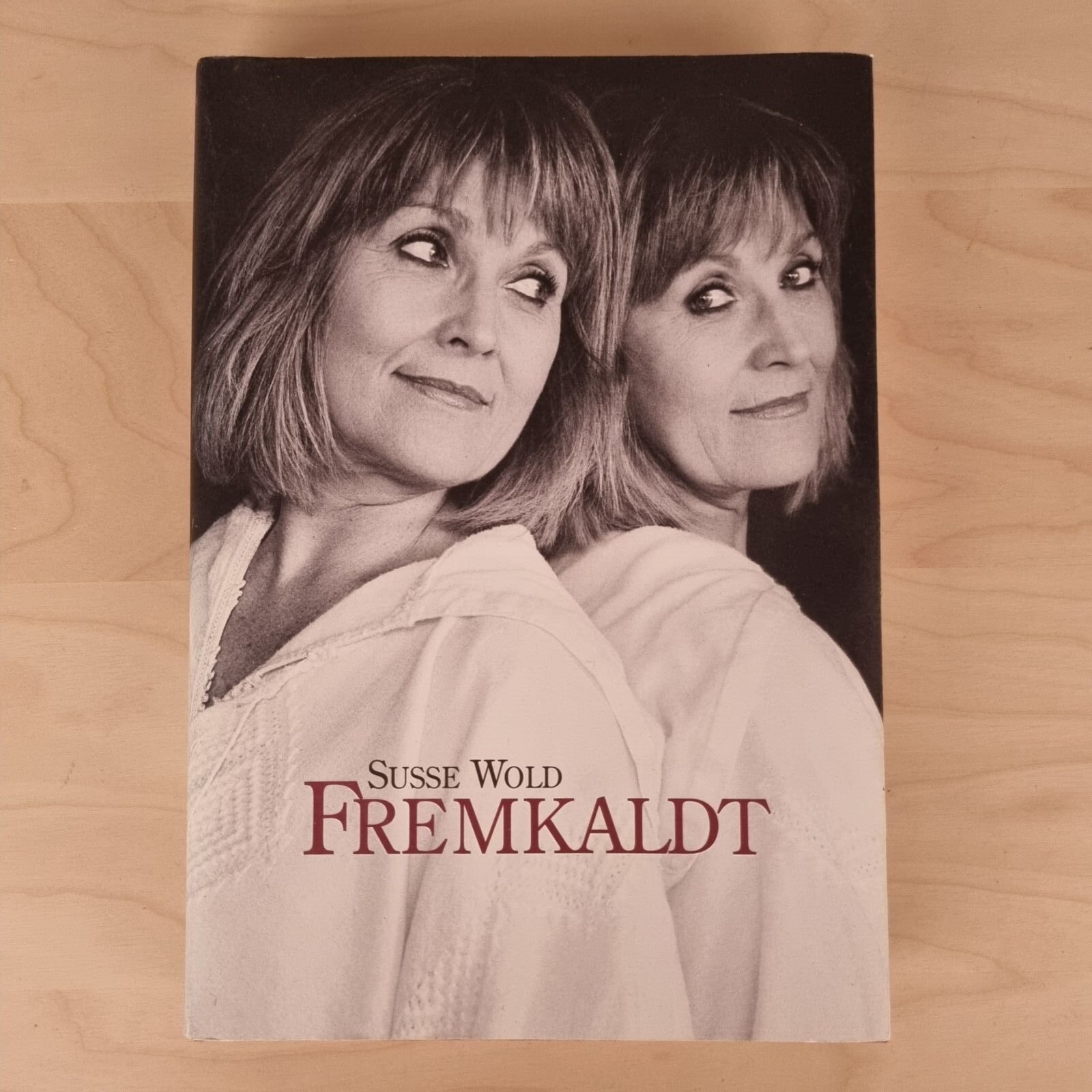 Susse Wold - Fremkaldt - 373 sider