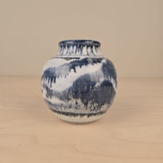 Føroya Steintoy vase