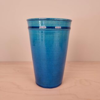 Nils Kähler - vase i blå glasur - 16cm