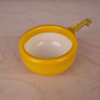 Gul kokotte fra Palet-serien fra Holmegaard af Michael Bang - 9cm Ø