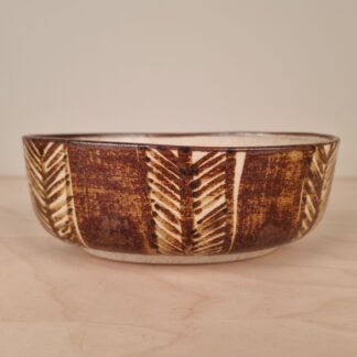 Vintage Nicolaus Denmark oval stentøjsskål – bladmønster, 1970'erne - 18,5cm