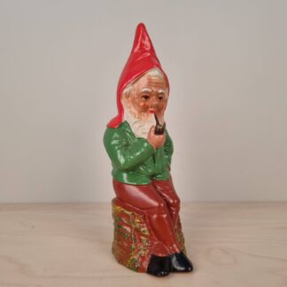 Gammel bemalet nisse i terracotta - 1950erne - 22cm