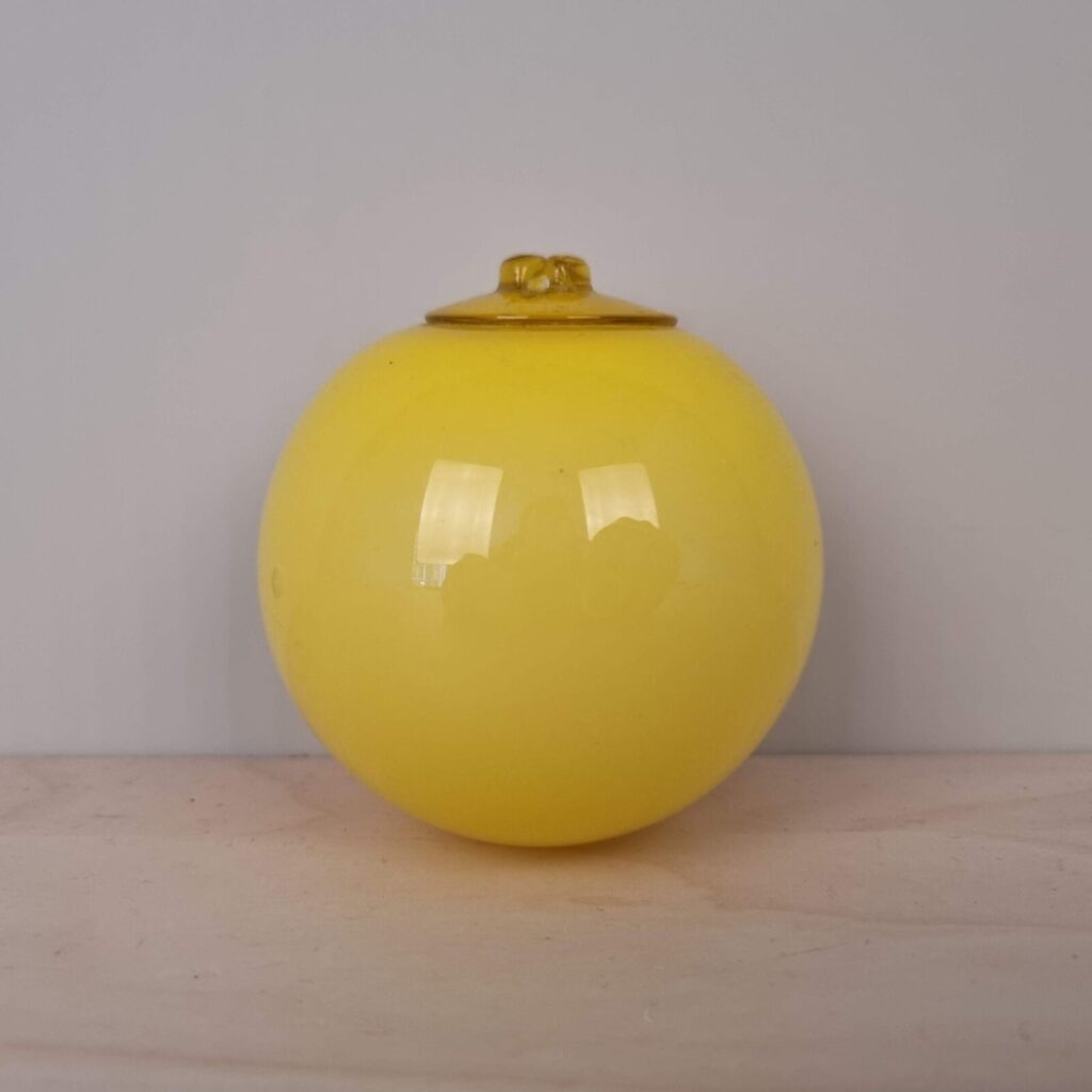 Fiskekugle / flydelod i gult glas - Holmegaard - 7cm Ø