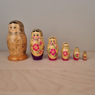 Traditionel russisk babushka dukke - Gorky, Semyonov, 1967 - 15cm