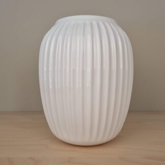 Hans Christian Bauer for Kähler - Hvid Hammershøi vase - 21cm