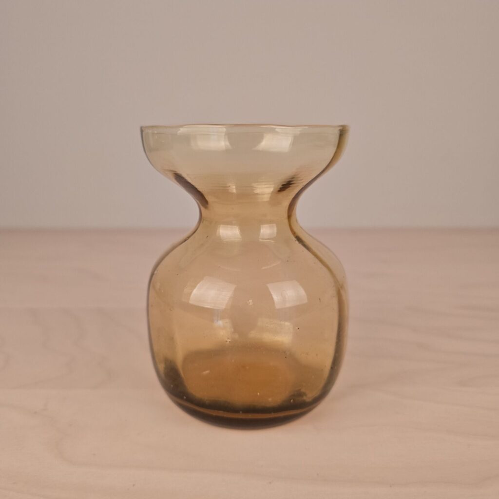 Holmegaard hyacint glas i ravfarvet glas
