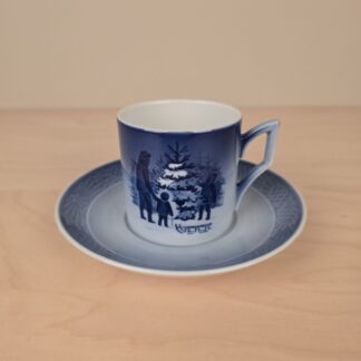 Royal Copenhagen julekop og underkop 1979