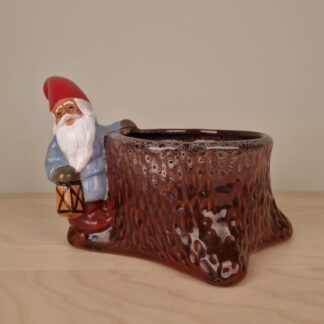 Rolf Berg - Urtepotteskjuler med nisse - 25cm lang