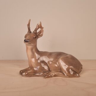 Royal Copenhagen figur af hjort - nummer 756 - 14x16cm