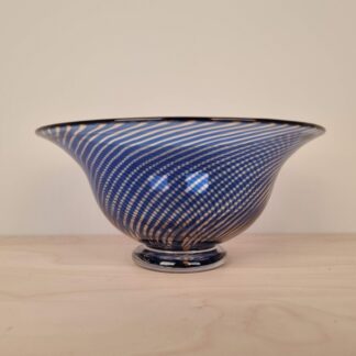 Edward Hald for Orrefors, graal (S-graal) i blå nuancer - 16cm ø